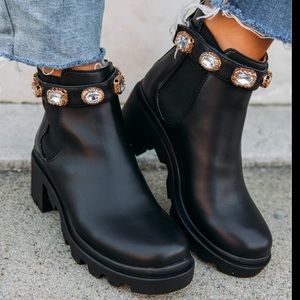 Steve Madden Amulet Ankle Boot